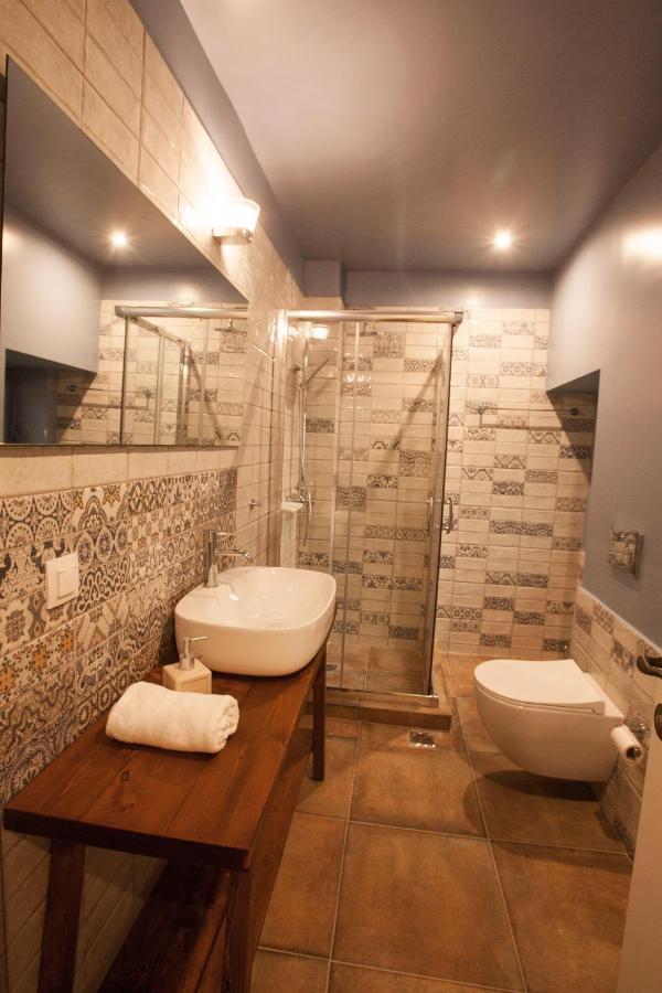 Bentzi...Boutique Apartment 6, Superior Suite For 4 Guests アテネ エクステリア 写真